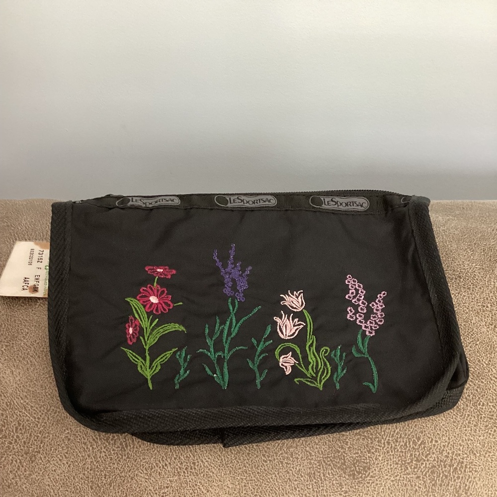 Le Sport Sac cosmetic case vintage New w/ tag